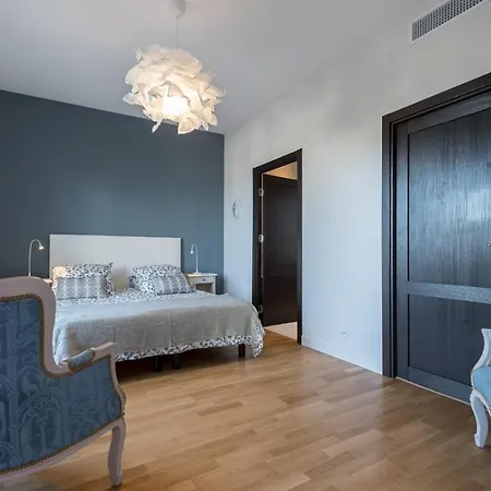 Centragence - Clair Logis - 8 Personnes *